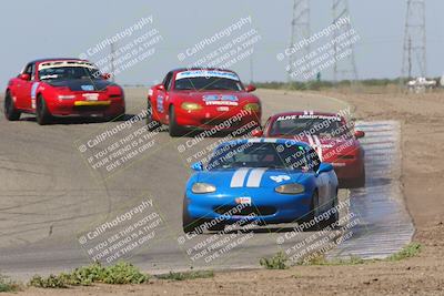 media/Apr-30-2022-CalClub SCCA (Sat) [[98b58ad398]]/Group 5/Race (Outside Grapevine)/